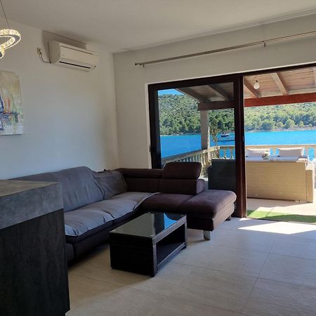 Apartments Miranda คาปริเย ภายนอก รูปภาพ